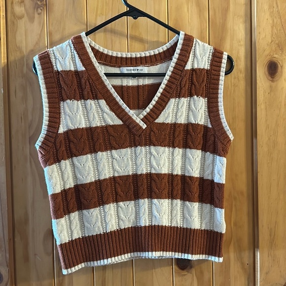 Hooked Up by IOT Sweaters - Hooked Up V-Neck Sleeveless Sweater Knit Sweater